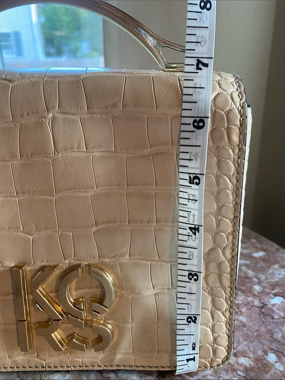 Micheal Kors Bag faux embossed Crocodile Print Gold Tone Handle Adjustable Strap